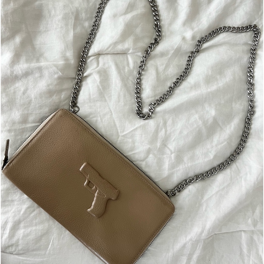 Vlieger & Vandam zip wallet w/chain